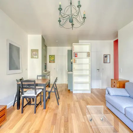 One-bedroom Located In The Very Center Of The Highly Sought-afte